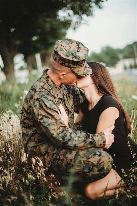 dating a soldier in the army